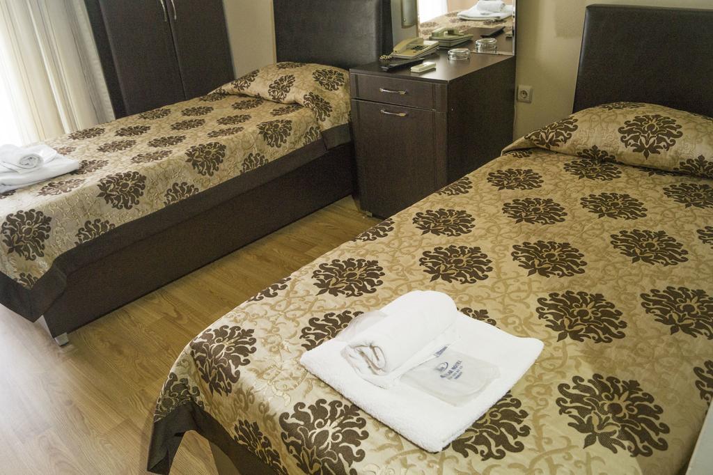 Baranlar Hotel Mersin  Quarto foto